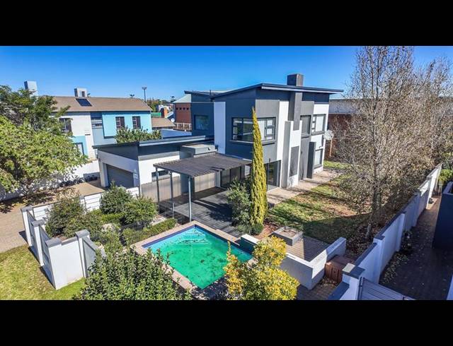 3 BEDROOM HOUSE FOR SALE IN MIDSTREAM RIDGE